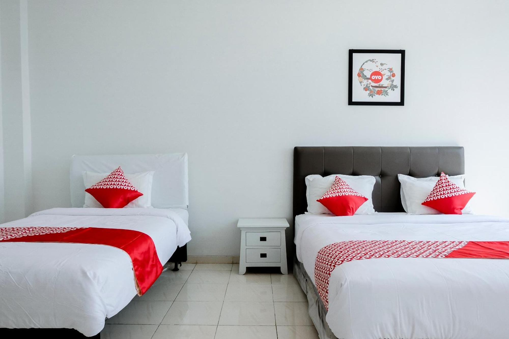 OYO 1194 Villa Bukit Panderman Residence Batu  Exteriör bild