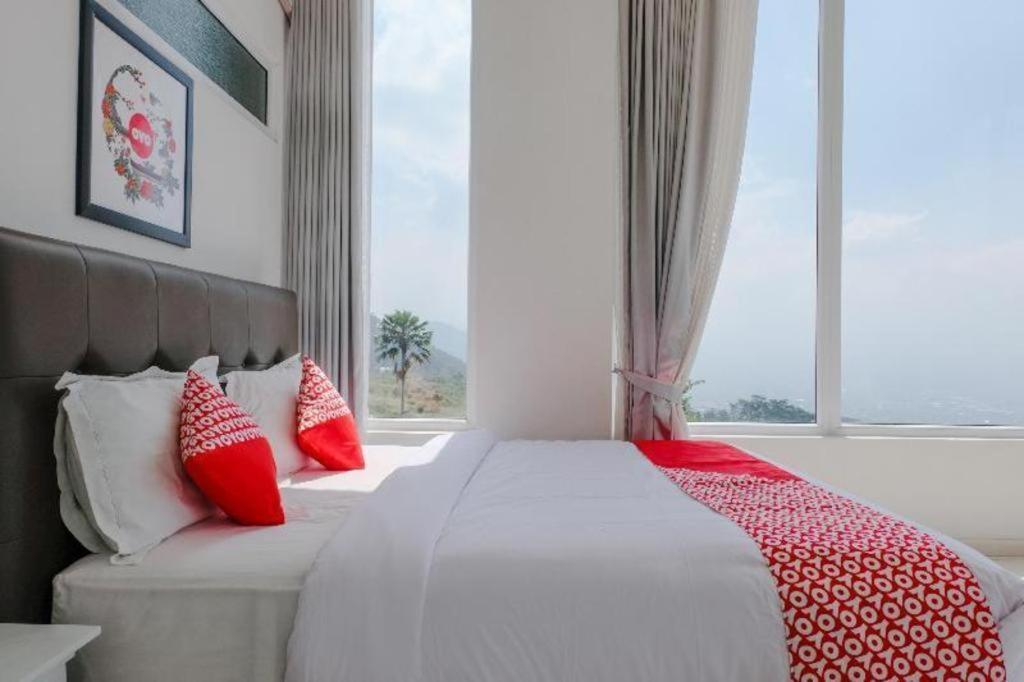 OYO 1194 Villa Bukit Panderman Residence Batu  Exteriör bild