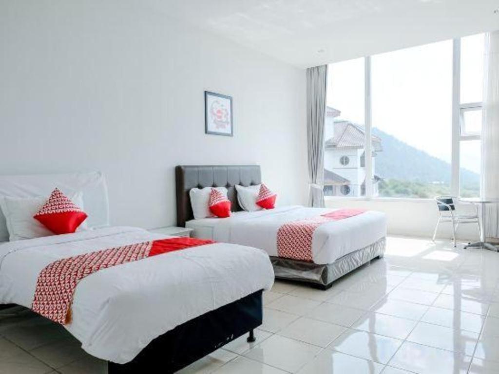 OYO 1194 Villa Bukit Panderman Residence Batu  Exteriör bild