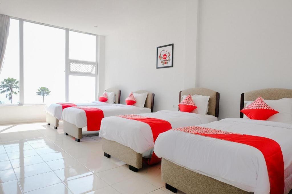 OYO 1194 Villa Bukit Panderman Residence Batu  Exteriör bild